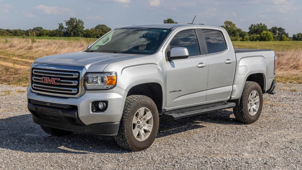 Rough Country HD2 Running Boards (GMC Canyon 20152024) RSBG901